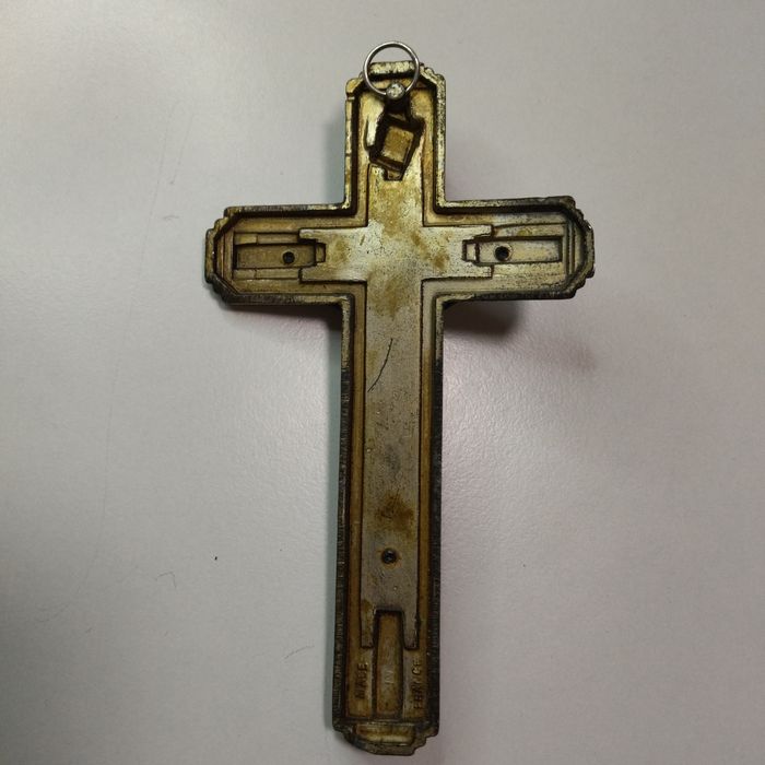 Крест 18см на 8см католический