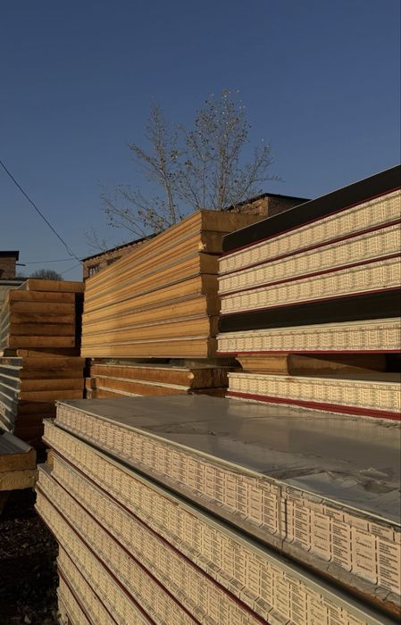 Промислове холодильне обладнання і сендвіч панелі з Європи