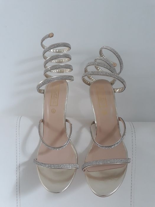 Buty na wysokim obcasie