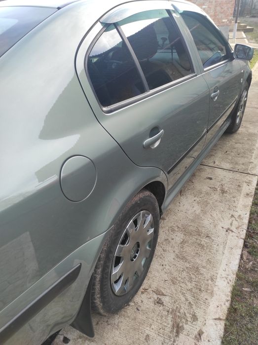 Шкода Октавія тур