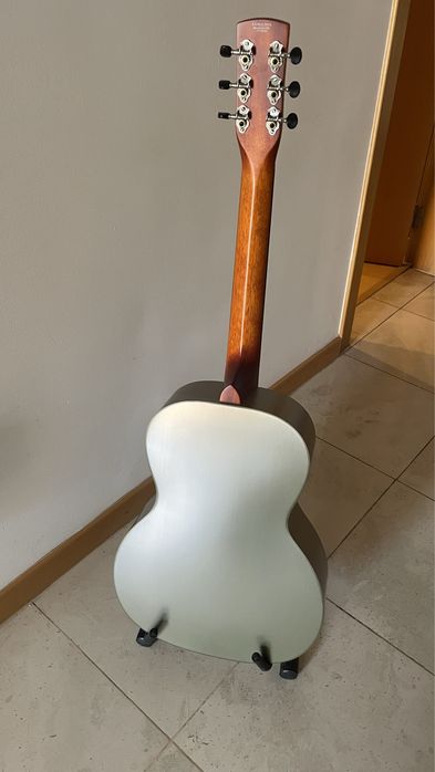 Gretsch resonator honey dipper