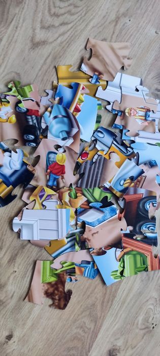 Dwustronne puzzle edukacyjne. Statek kosmiczny.