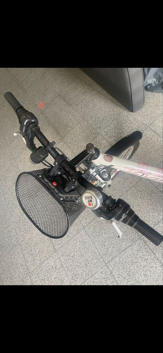 Sprzedam rower dla dziewczynki koła 26 cali
