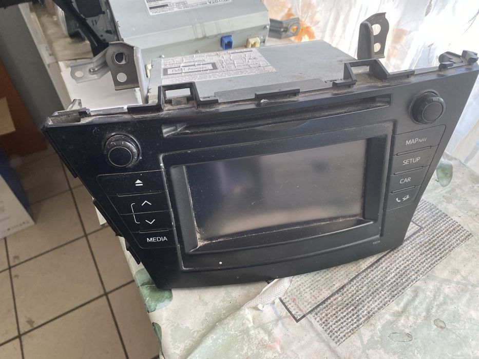 Radio toyota prius plus 12r