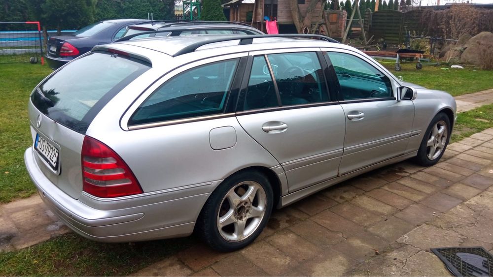 Mercedes Benz W203 w całości lub na części