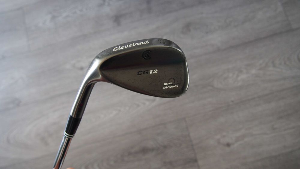 Kij do golfa Cleweland  48 st . wedge dla wysokiego leworęcznego golfisty + 1 cal