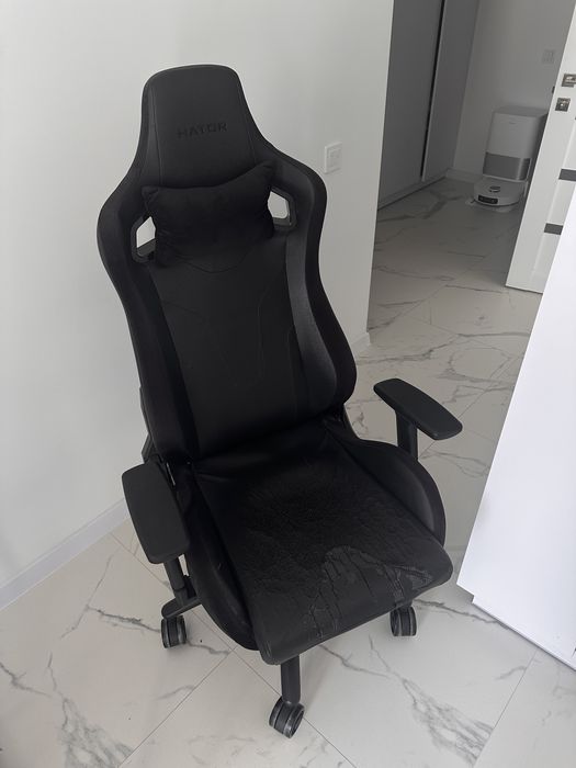 Ігрове крісло HATOR