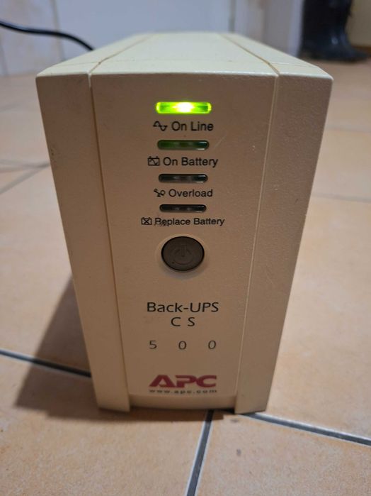 Zasilacze UPS różne od 500 do 3000W