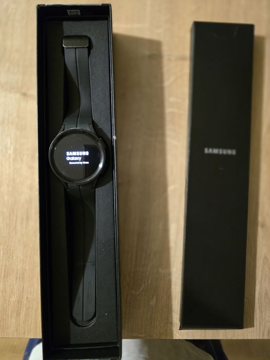 Galaxy Watch5 Pro LTE – zegarek z eSIM, GPS, szafirowe szkło