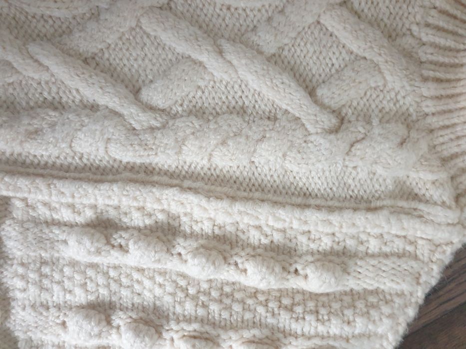 Śliczny sweter oversize 36 ZARA beż