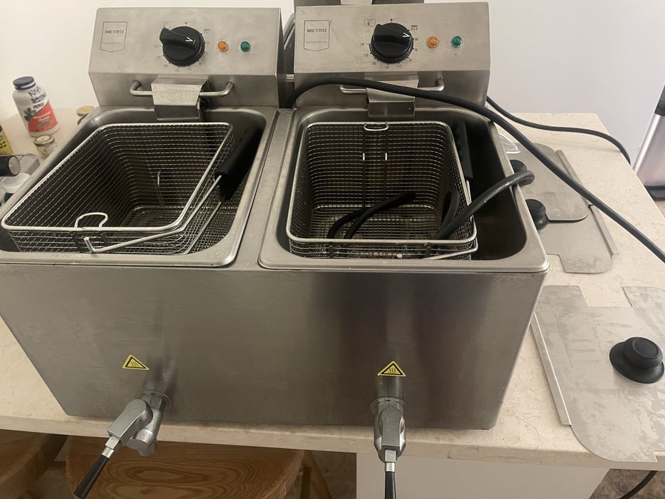 Makro Fritadeira 8L + 8L