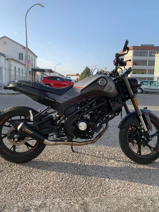 Benelli leoncino 125