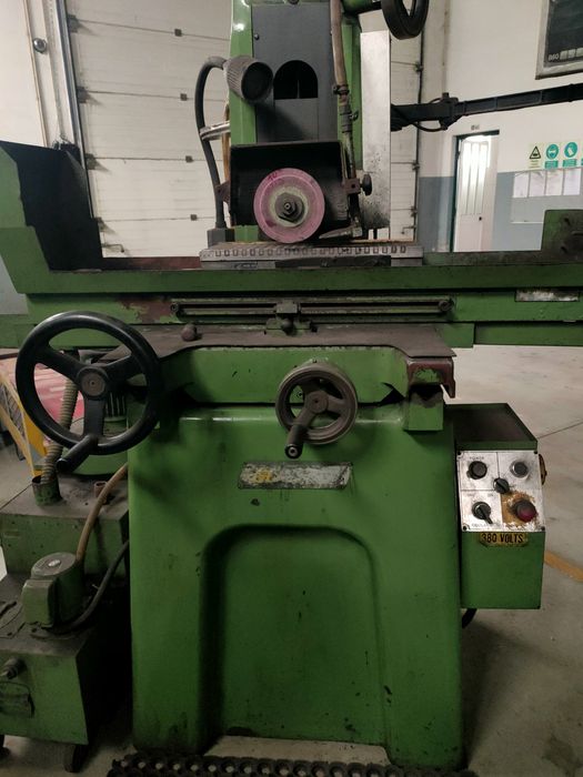 Retificadora plana em bom estado