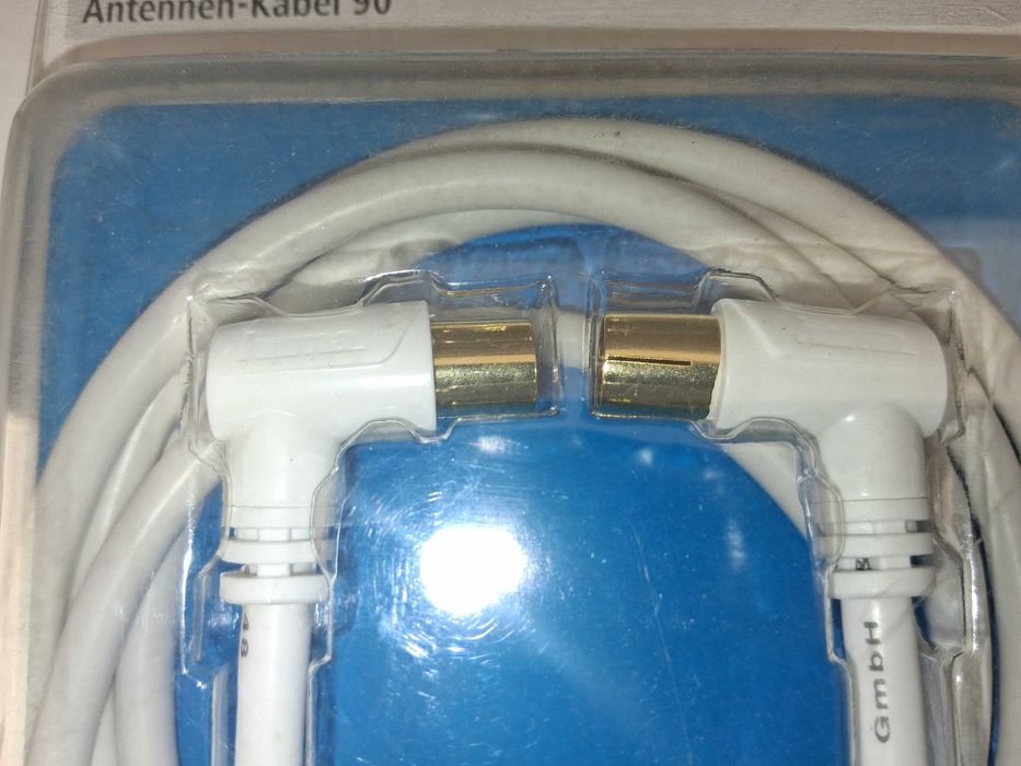 N121 Kabel Antenowy Hama 1,5m 95 dB Koaksjalny Kątowy Nowy