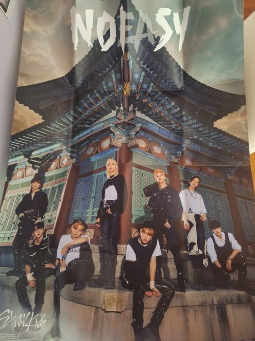 Stray Kids Noeasy Album- Edição Limitada