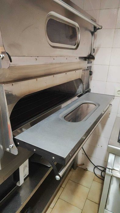 Forno Eletrico Basic XL 22 para PIZZAS + pedras interiores (não esta na foto)