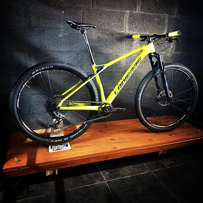 Bicicleta Lapierre ProRace CF