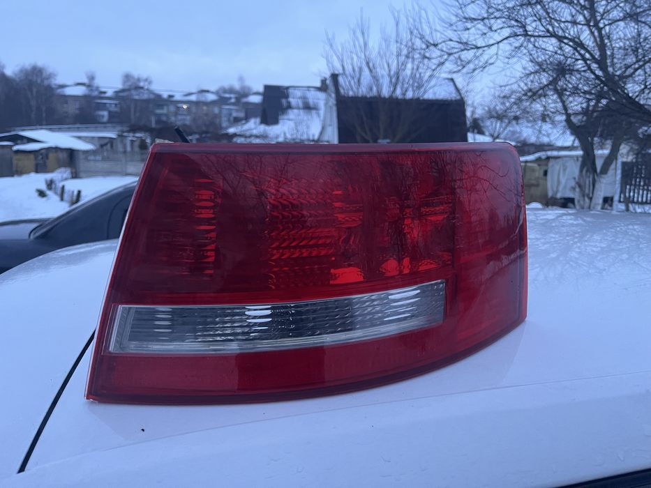 Задній стоп ауді седан а6с6