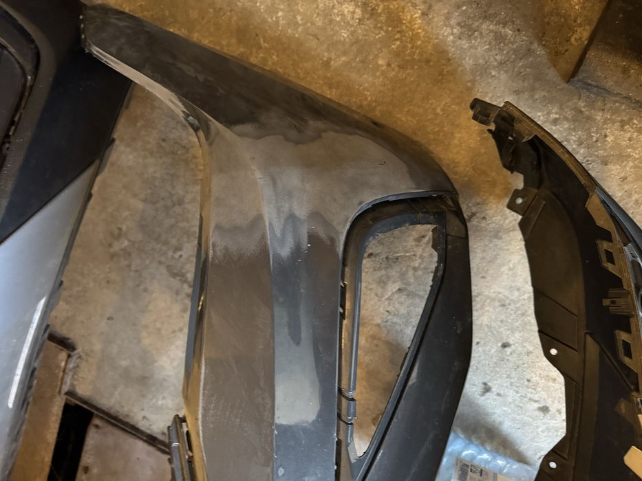 VW Tiguan 2021-2023 бампер /  можна по елементах