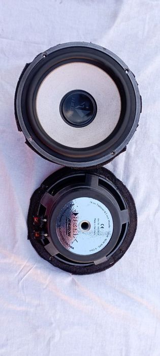 2 компонентная акустика Helix RS6 Competition