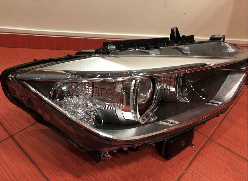 Продам оригінальні адаптивні фари Бі-ксенон з блоками BMW F30 F31