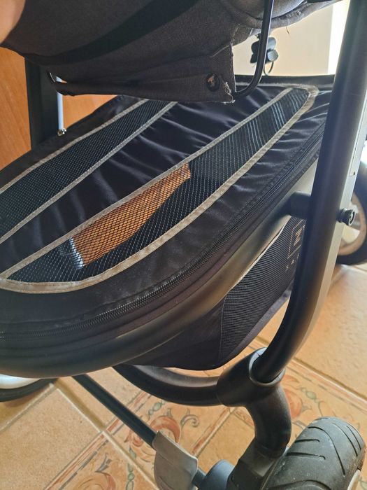 carrinho zippy bebe com ovo