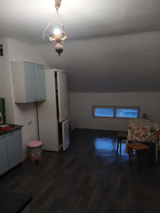 Оренда 2 кімнатна в будинку Роша вул.Ленківська