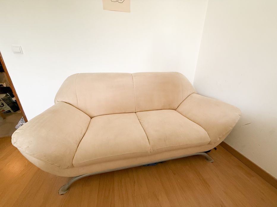 Sofa 2 lugares/ 2 seater sofa