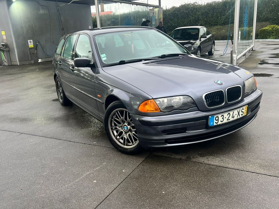BMW 320d E46 – 2001 | Muito Estimado 
Vendo BMW 32