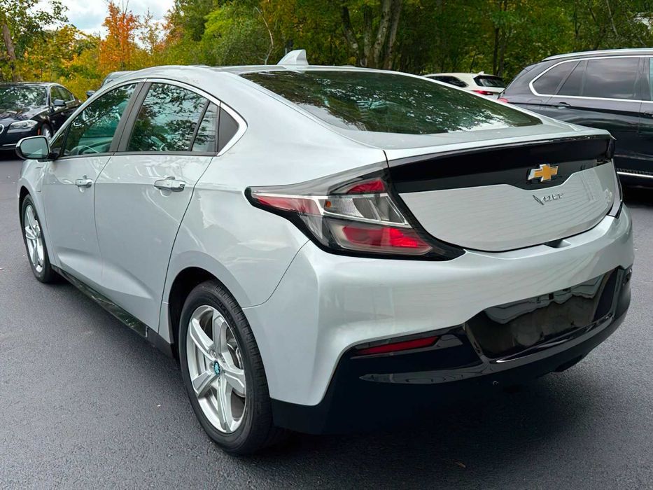 Chevrolet Volt      2016