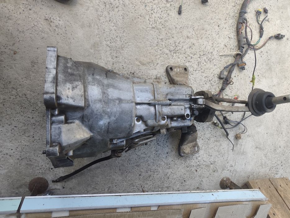 Коробка передач Bmw E34 Е36 Е38 Е39 M51B25 ZF tdi Бмв 2.5 турбо дизель м51  Мкпп 5 Ступка механіка куліса муфта