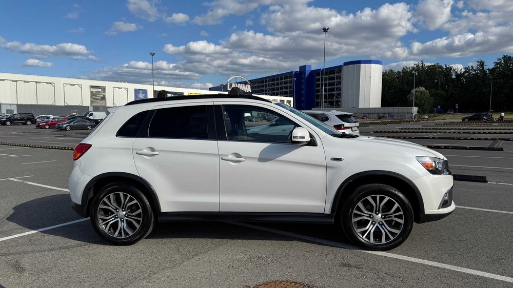Mitsubishi Outlander Sport 2016 VIN JA4AR4AW8HZ023211 фото оголошення 4 з 18