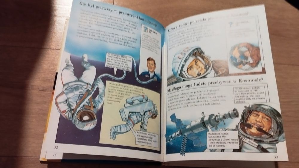 Książka słońce, gwiazdy i planety