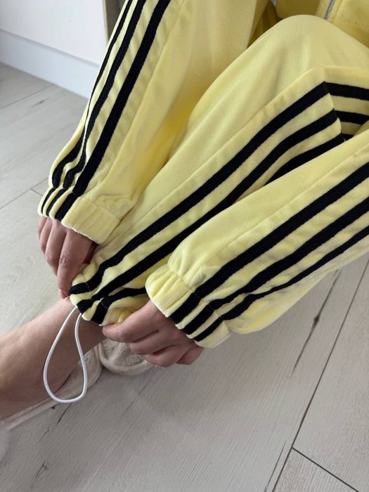 Жіночий велюровий спортивний костюм плюш 42–48