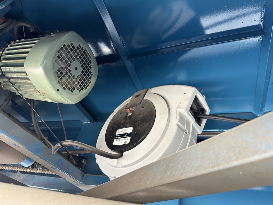 Tasmociag podajnik regulowany do 21 metrow