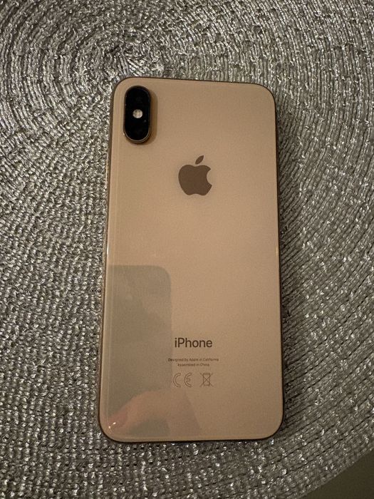 Iphone xs w bardzo dobrym stanie