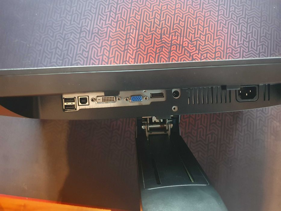 Monitor 21 cali tanio