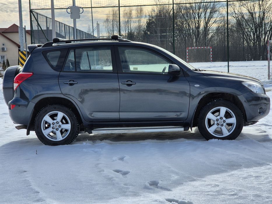 Toyota RAV4 4x4 benzyna automat