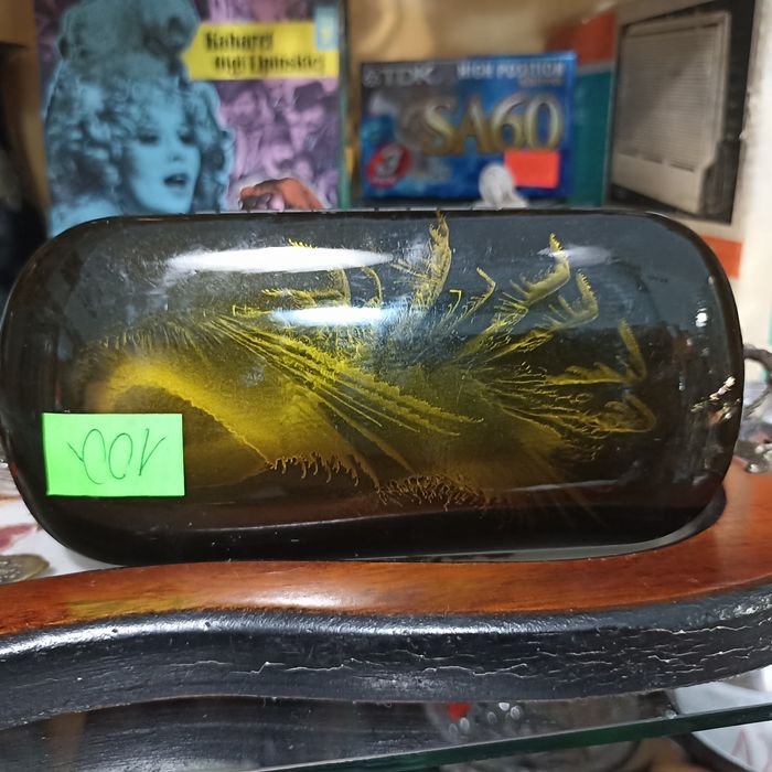 Etui na okulary z laki