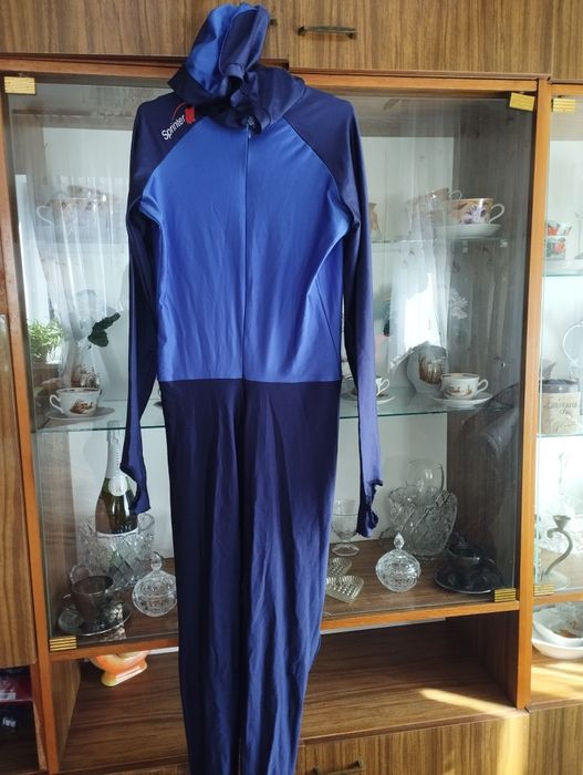 Плавальний костюм