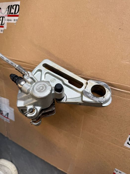 Zacisk tylny KTM SX125 2020r Brembo