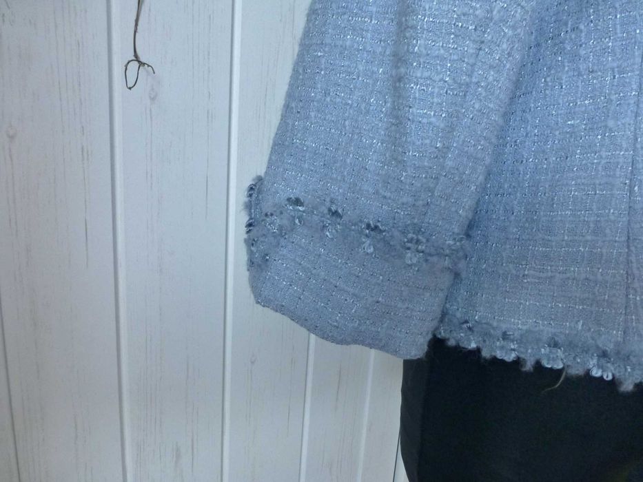 Viyella lekki krótki żakiet z przędzy boucle z rękawem 3/4 44