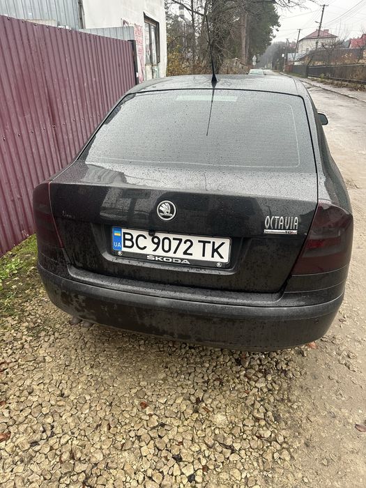 Ремні роліки замінено масло фільтра клімат працює