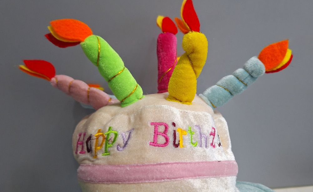 Kapelusz czapka tort urodziny