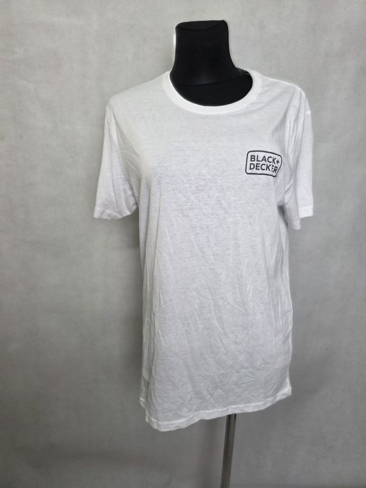 Nowy T-shirt L U374