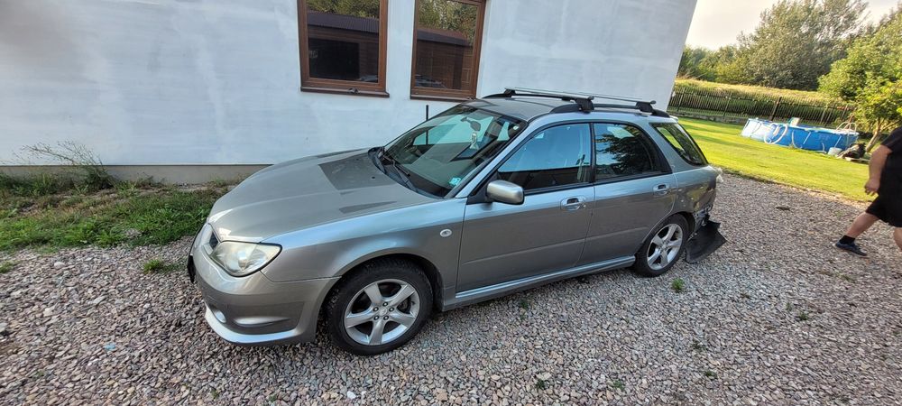 Subaru impreza  2.0 benzyna