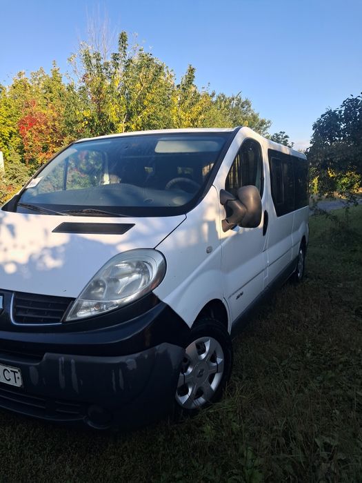 Продам RENAULT traffic 2010год.