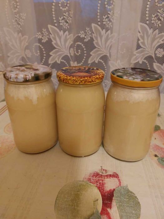 Miód wielokwiatowy z własnej pasieki