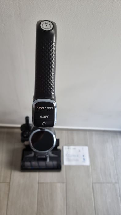 Aspirador ROWENTA X-Clean 4