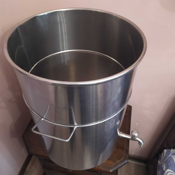 Бочка нержавейка 35, 50, 150 пищевая